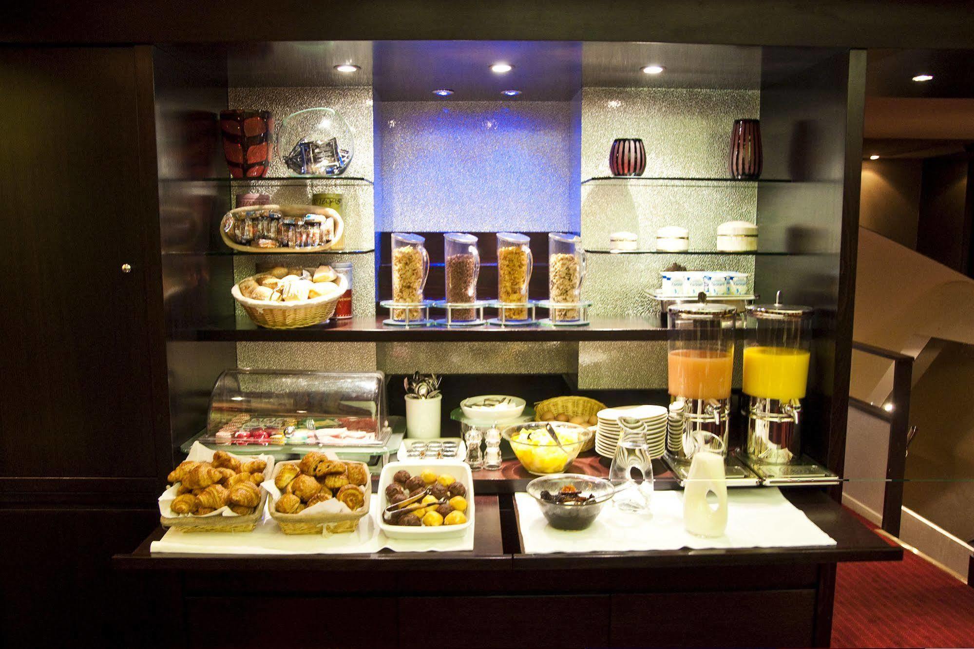Hotel Casimir París Restaurante foto
